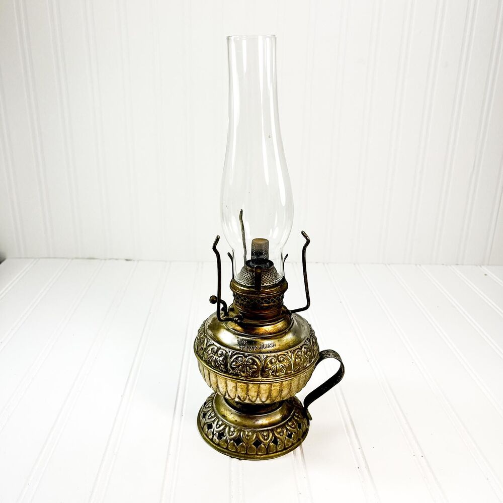 Antique Juno Kerosene Lamp Base: 1800s Brass‎ Table Decor